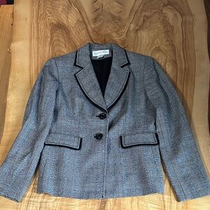Jones New York Blazer with Black Accents